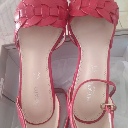 Migato red high-heeled sandals like new, size 37