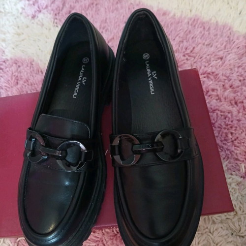 Shoes new, sizes 39 and 40