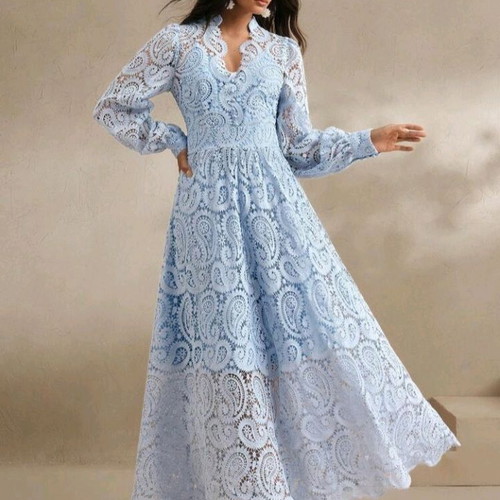 Long lace dress turquoise like new, size S