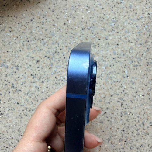 iPhone 13 128GB blue used, battery needs service