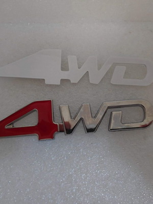 Μεταλλικό σήμα αυτοκινήτου 4WD, 3D ασημί και κόκκινο