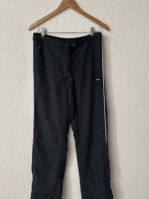 Reebok women's bottoms like new, size M, black, polyester