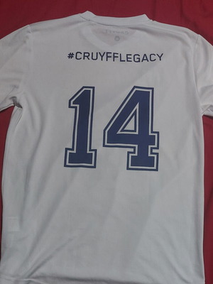 Johan Cruyff Collectible Jersey XL like new