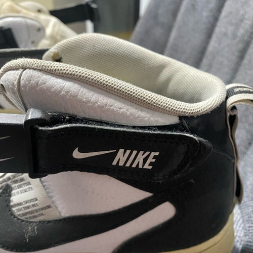 Nike Airforce sneakers used, size 44, without shoelaces