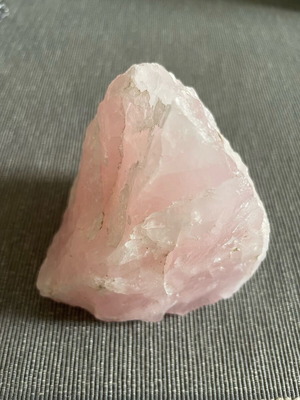 Raw piece of rose quartz new