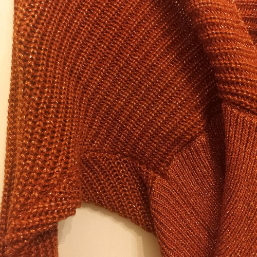 Knitted blouse new, orange and gold