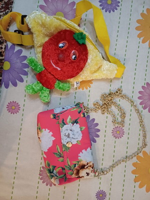 Children's shoulder bags like new, multicolor
