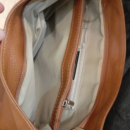 Vera Pelle Piera leather shoulder bag, tan