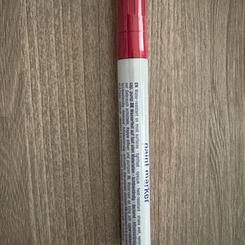 Edding 750 oil marker red new permanent