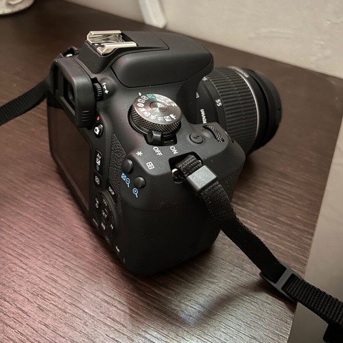 Canon Camera new with charger, carrying bag, and box