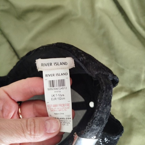 Jockey hat used black with sequins for girl