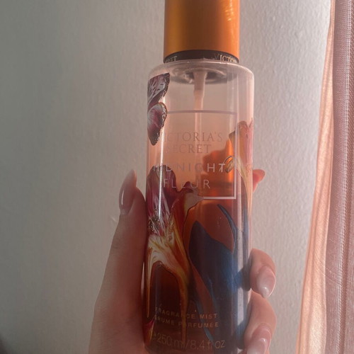 Victoria’s Secret body mist used, floral fragrance