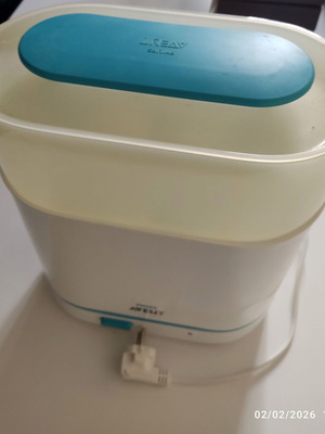 Philips Avent scf284 sterilizer used in excellent condition
