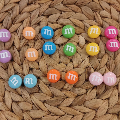 Refrigerator magnets new, set of 18 with M&M'S design