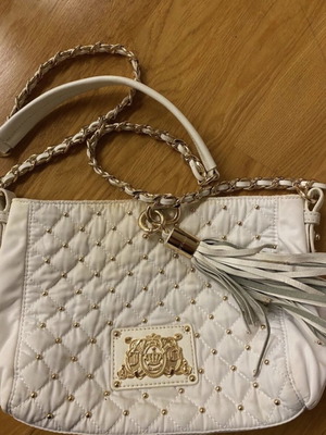 Τσάντα Juicy Couture μεταχειρισμένη, λευκή με χρυσή αλυσίδα