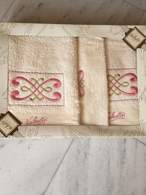 Valentini towel set of 3, bath face hand, ivory with pink embroidery