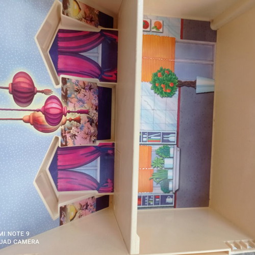 Playmobil house suitcase with figures