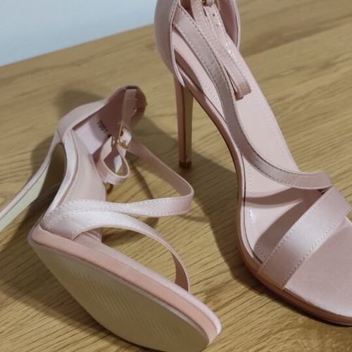 Satin sandals with diagonal strap and buckle new, size 40, nude