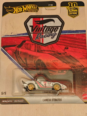 Hot Wheels Lancia Stratos играчка кола нова в опаковка