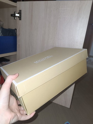 Michael Kors box like new