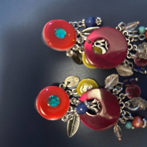 Pierced earrings like new