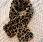 Fur leopard scarf new