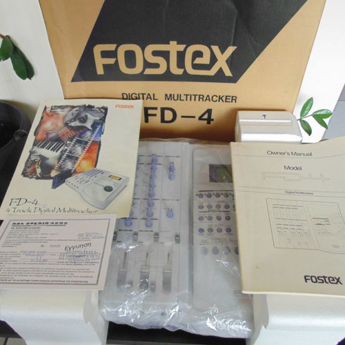 4 Channel Digital Cassette Recorder Fostex FD-4 New