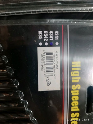 Drill bit set new