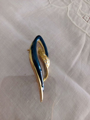 Brooch abstract teardrop design with blue enamel and rhinestones used
