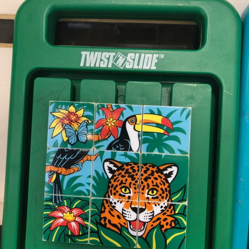 Animal puzzle used with sliding pieces
