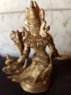 Green Tara dancing like new