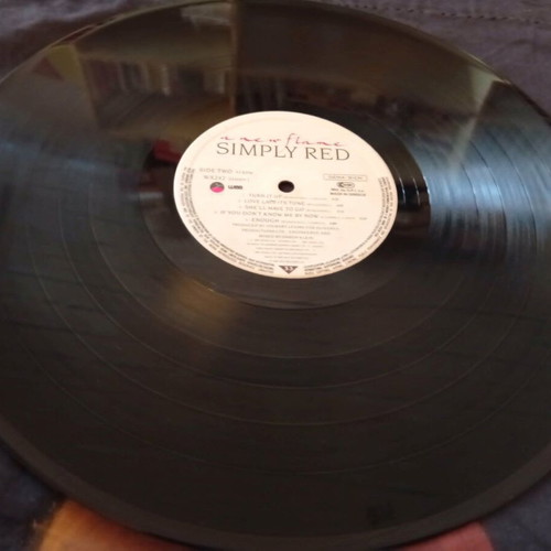 Simply Red A New Flame vinyl record, R&B / Soul