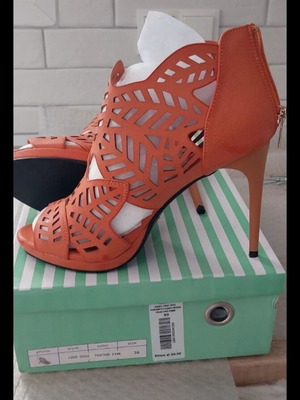 Axel high-heeled coral sandals new with zipper size 39