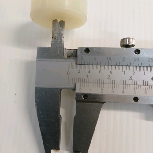 Set of 20 hard plastic parts like new