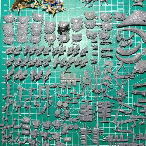 Seraphon Lizardmen Army like new with huge bits box for Warhammer