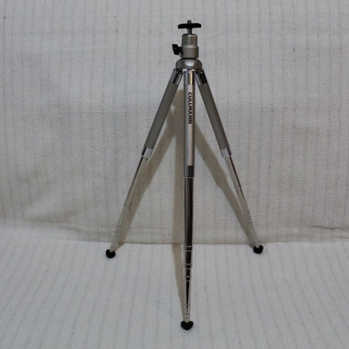 Cullmann Mini Tripod used
