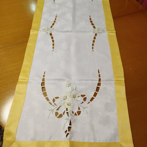 Satin table linen set with cutwork and floral embroidery, new, 5 pieces