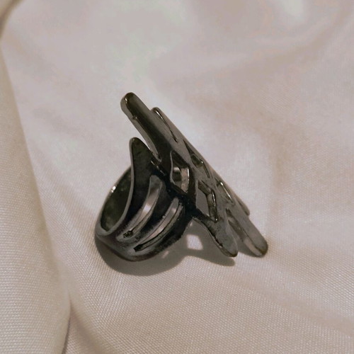 Boho rock ring large used