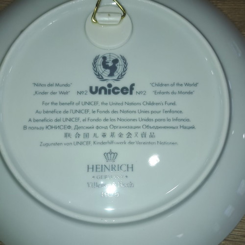 Unicef Heinrich Germany decorative plate like new, high-quality porcelain