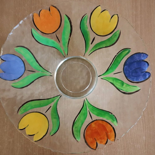 Glass platter used with painted tulips