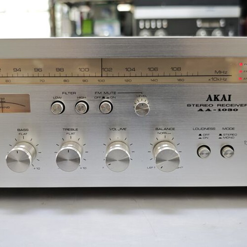 Akai AA1030 stereo receiver used, good condition