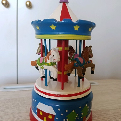Wooden music box carousel vintage style Echo Deco like new