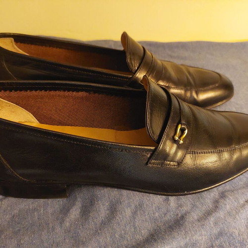 Black leather shoes Petridis men's size 43 like new
