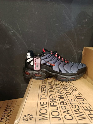 Nike Air Max TN sneakers new, grey and red, sizes 43-45