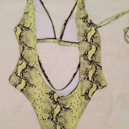 One-piece swimsuit new, size M, black and green