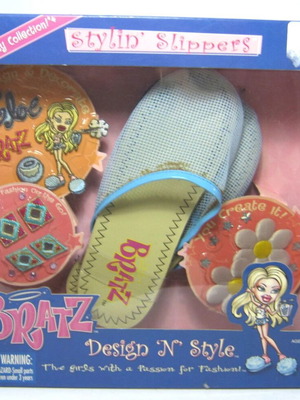 Bratz Stylin' Slippers 2002 new, small size