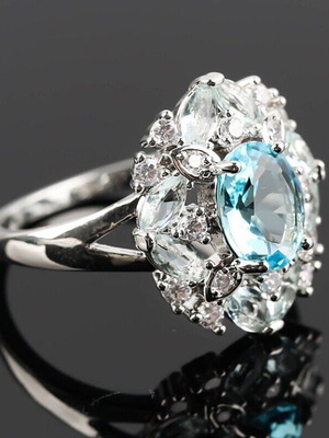 Aquamarine and Zircon Ring new, silver and blue