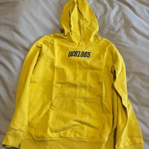 Benetton yellow hoodie shirt like new size M