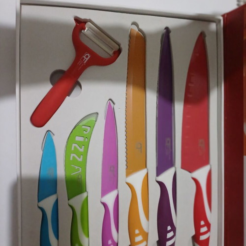 Kitchen knife set, new