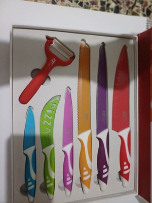 Kitchen knife set, new